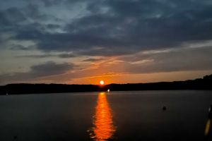 bis die Sonne untergeht 